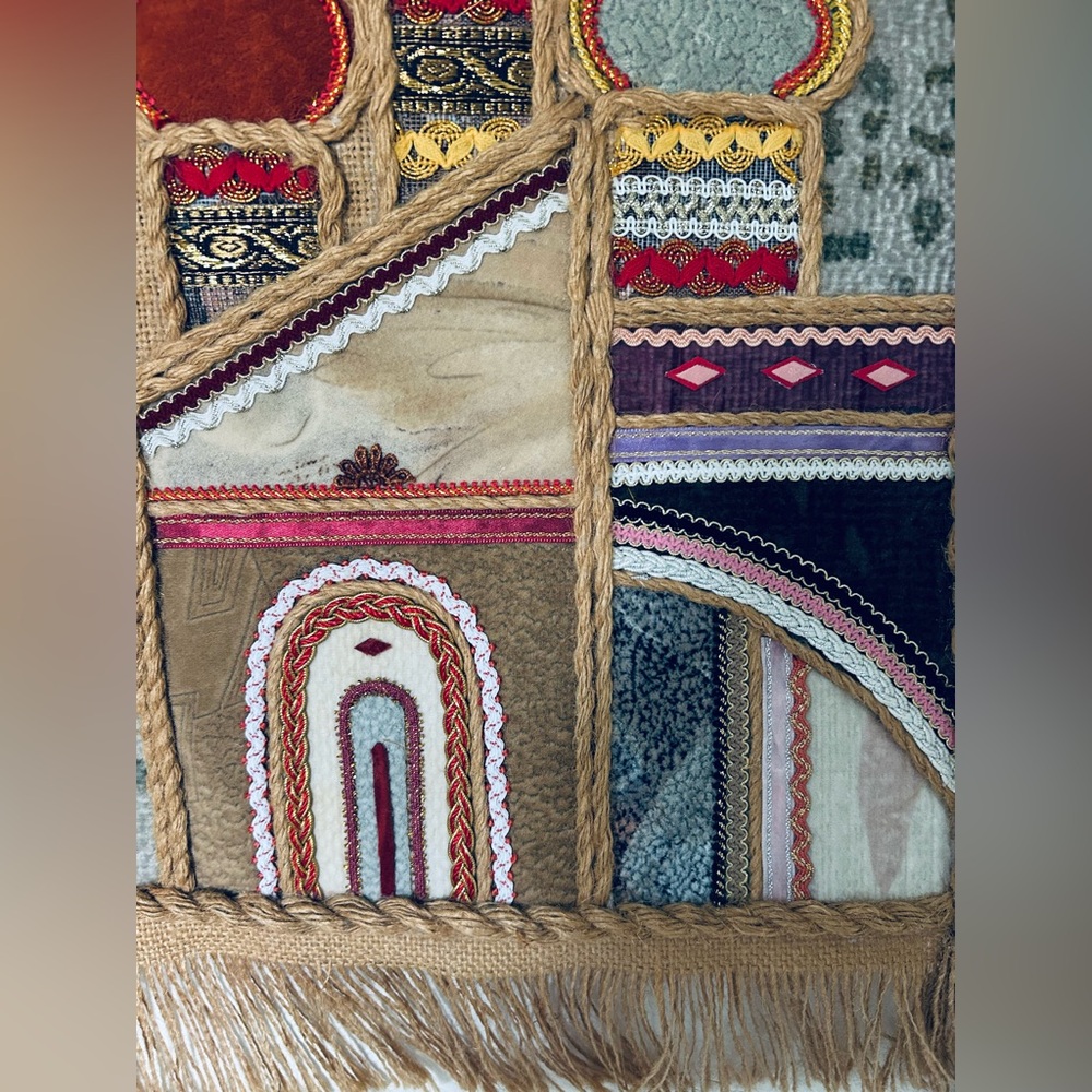 🛑SOLD🛑 Vintage Russian-Inspired Textile Wall Hanging (c. 1970s) - Picture 3 of 8